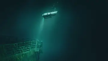 Задник до фильму"Титан: Катастрофа підводного апарата OceanGate" #647409