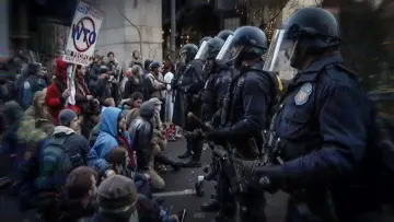 Задник до фильму"WTO/99" #981918