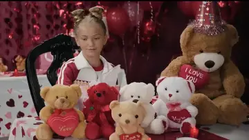 Задник до фильму"F Valentine