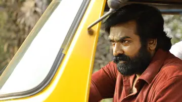 Задник до фільму "தலைவன் தலைவி" #978354