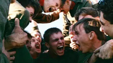 Задник до фільму "Les Braves (Coward)" #802073