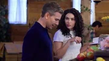 Задник до фильму"Hearts Around the Table: Kiki