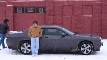 Задник до фільму "HOTHEADS" #1525343
