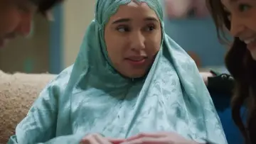 Задник до фильму"Musuh Dalam Selimut" #540369