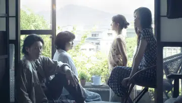 Задник до фильму"夏の砂の上" #929590
