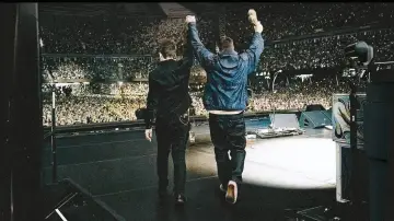 Задник до фільму "Oasis: Don