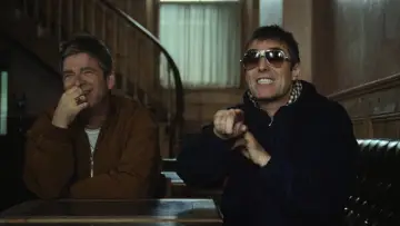 Задник до фільму "Oasis: Don