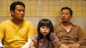 Задник до фильму"Panggil Aku Ayah" #701490