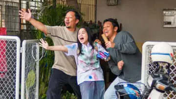 Задник до фильму"Panggil Aku Ayah" #701506