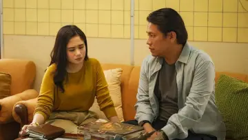 Задник до фильму"Panggil Aku Ayah" #701507