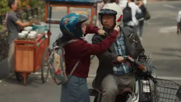 Задник до фильму"Panggil Aku Ayah" #701529