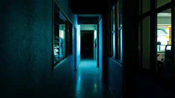 Задник до фильму"LIMINAL" #974752