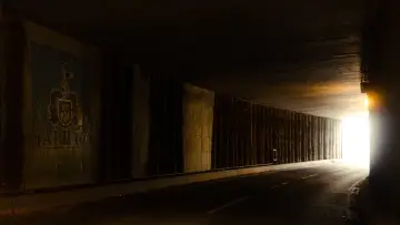 Задник до фильму"LIMINAL" #974758