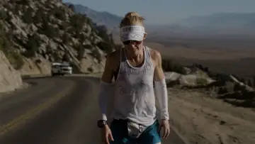 Задник до фільму "The Badwater 135: ULTRA - The Long Run" #604732