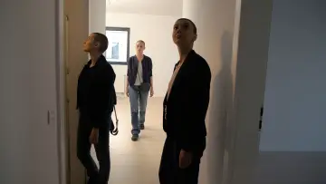Задник до фильму"Interior zero" #782003
