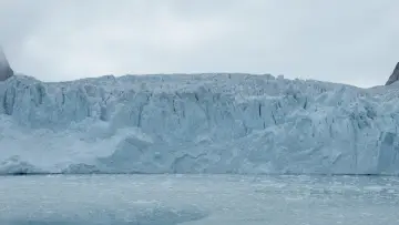 Задник до фільму "Tombeau de glace" #1527397