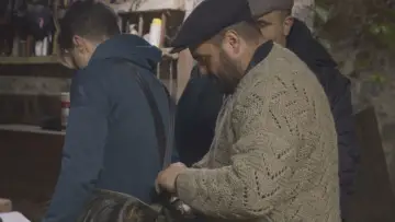 Задник до фильму"Под кожите" #1184981