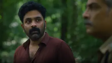 Задник до фільму "സംഭവം അദ്ധ്യായം ഒന്ന്" #772003