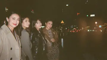 Задник до фільму "Midnight Girls" #1652325