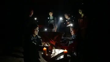 Задник до фільму "402 Rumah Sakit Angker Korea" #1154593