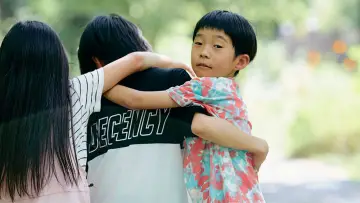 Задник до фильму"ふつうの子ども" #670055
