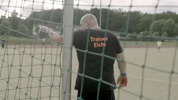 Im Osten was Neues постер