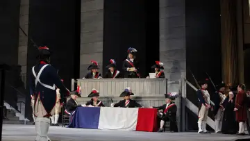 Задник до фільму "The Metropolitan Opera: Andrea Chénier" #544779