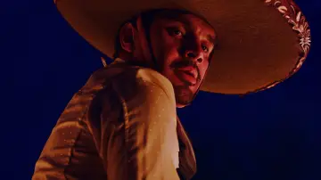Задник до фильму"Jaripeo" #540313