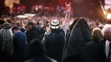 Задник до фильму"Sweden Rock och festivalgeneralen" #863859