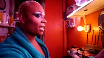 Задник до фильму"A Deeper Love: The Story of Miss Peppermint" #1183343