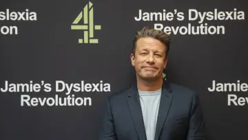 Задник до фильму"Jamie