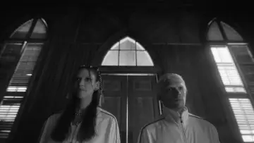 Задник до фільму "Godhead" #1644144