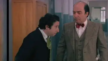 Задник до фильму"La liceale seduce i professori" #809279