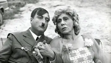 Le Führer en folie постер