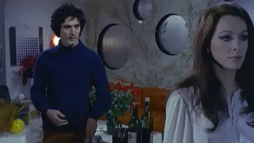 Amarsi male постер