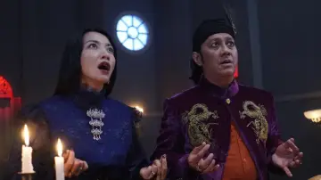 Задник до фильму"Comic 8 Revolution: Santet K4bin3t" #537571