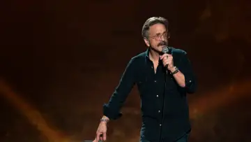 Задник до фільму "Marc Maron: Panicked" #1293632