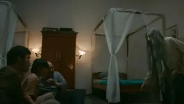 Задник до фильму"Kang Solah from Kang Mak x Nenek Gayung" #636102