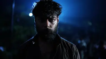 Задник до фільму "തുടക്കം" #1797610