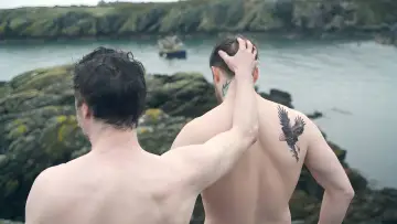 Задник до фильму"On the Sea" #1182731