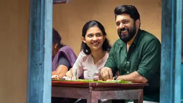 Задник до фільму "ബെത്‌ലഹേം കുടുംബ യൂണിറ്റ്" #1638848