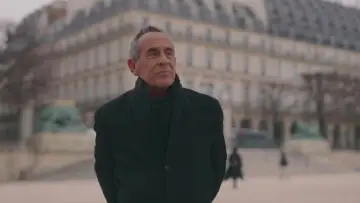 Задник до фильму"La face cachée de l