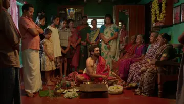 Задник до фильму"ಸು ಫ್ರಮ್ ಸೊ" #871781