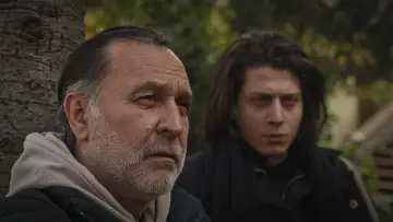 Задник до фильму"Kırağı Tutmuş Yaprak" #1192629