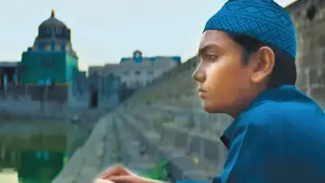 Задник до фільму "Khalid Ka Shivaji" #1638366