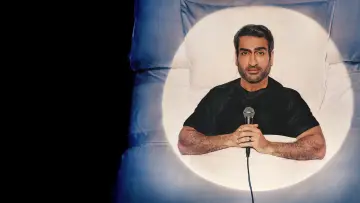 Задник до фільму "Kumail Nanjiani: Night Thoughts" #785457