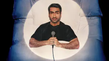 Задник до фільму "Kumail Nanjiani: Night Thoughts" #785462