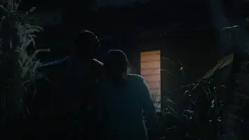 Задник до фильму"അവിഹിതം" #915022