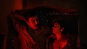 Задник до фильму"கார்மேனி செல்வம்" #844179