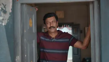 Задник до фильму"கார்மேனி செல்வம்" #844188